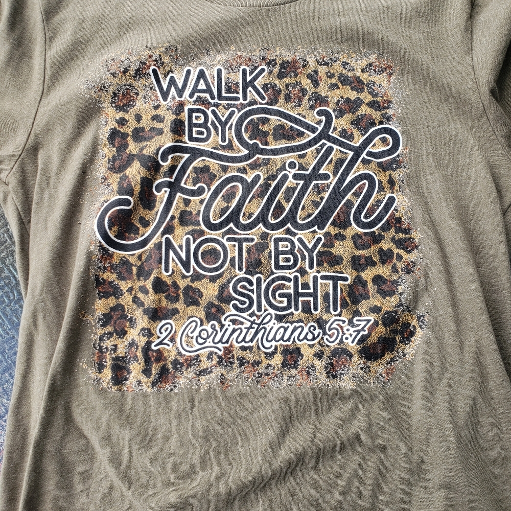 Women's Small, Love in Faith T-shirt